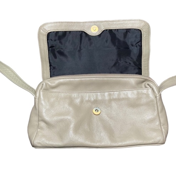 Stone Mountain Vintage Tan Leather Crossbody Shoulder Bag Adjustable Strap Zip - Picture 2 of 7